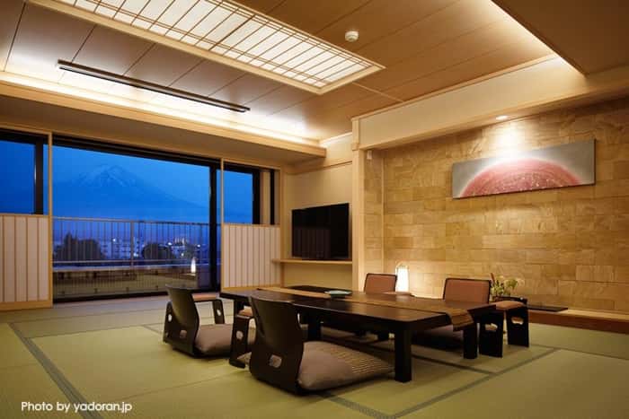 Fuji Kawaguchiko Onsen Konansou Best Luxury Hotels And Ryokans With View Of Mt Fuji Fujikyuko bus operates a bus from 河口湖商店街 to 三日市西 3 times a day. fuji kawaguchiko onsen konansou best